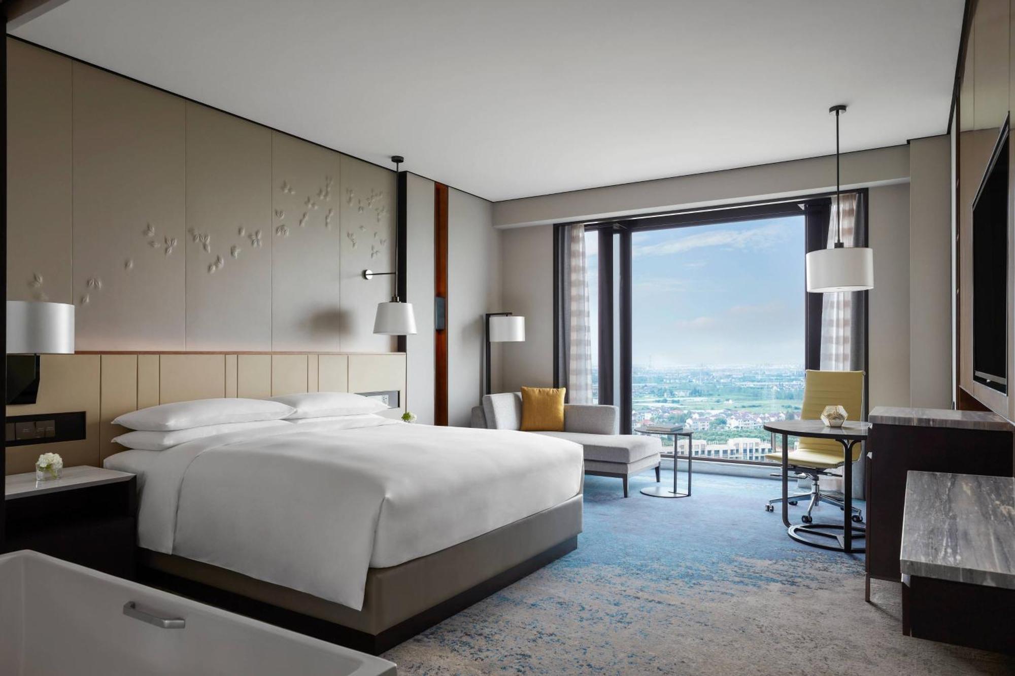 Shanghai Marriott Hotel Pudong South Nanhui Exterior photo